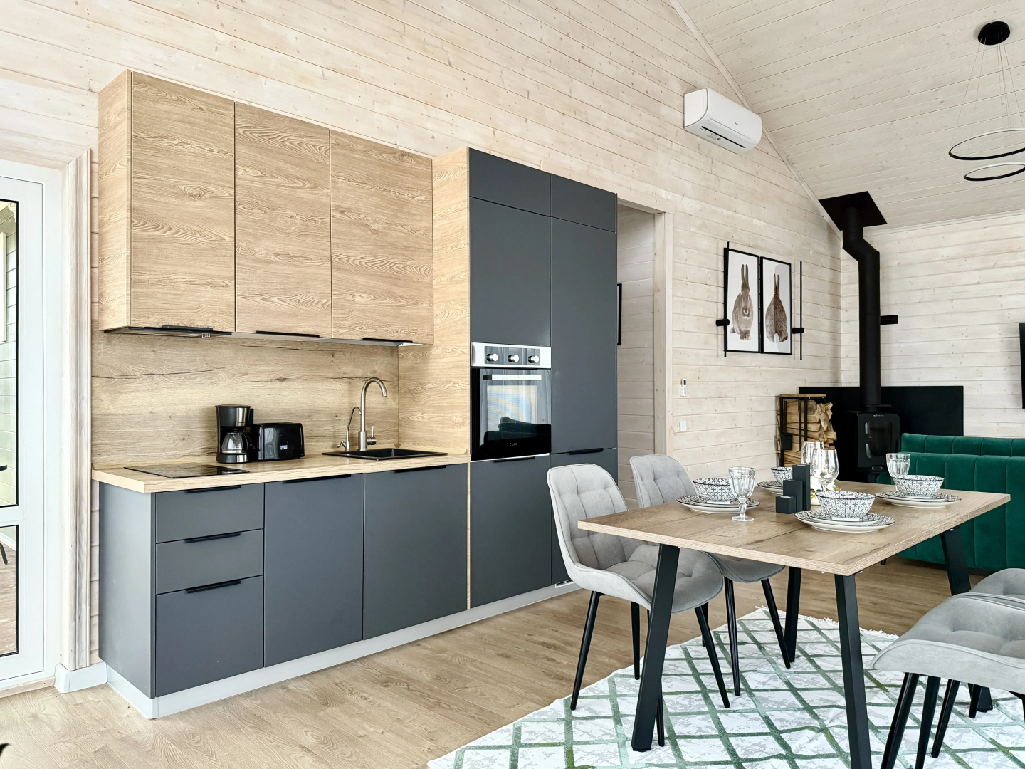 Частный дом Частный уютный дом от Sheluha House