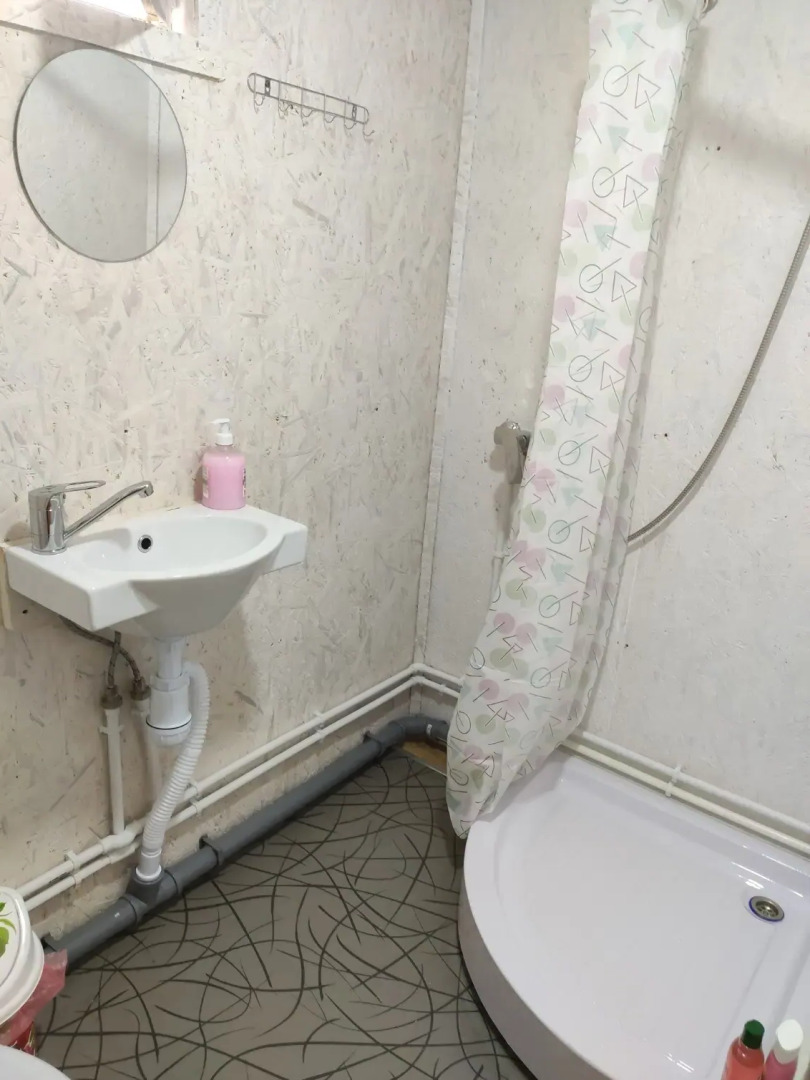 Бунгало с Террасой на Берегу Озера Ильмень