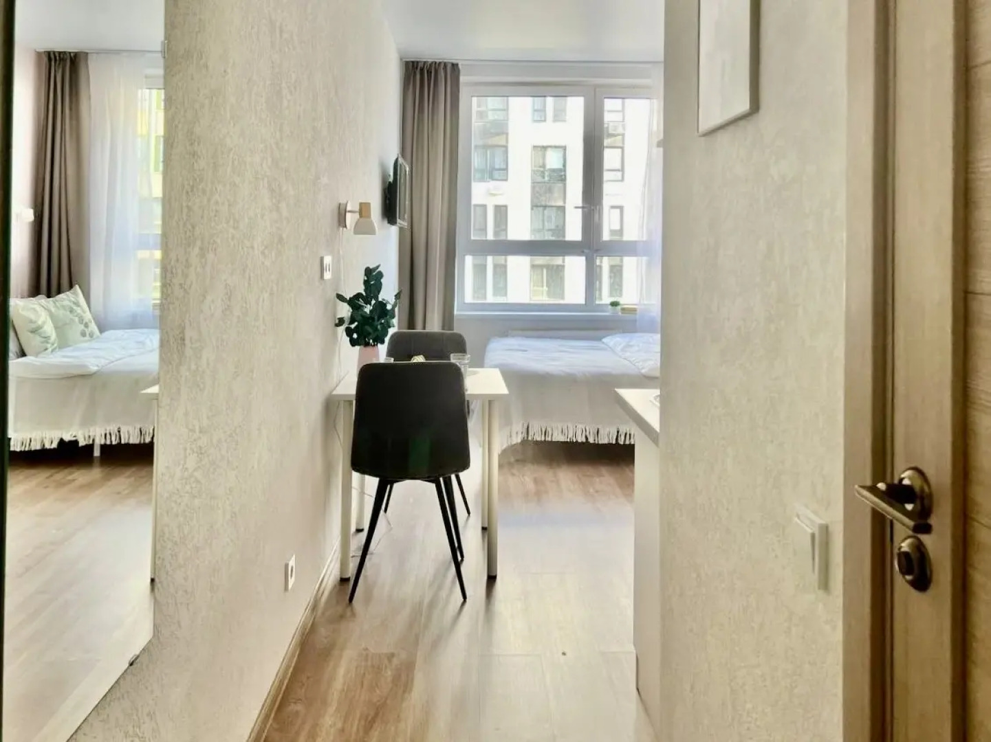 Апартаменты Happy People на Улице Генерала Дьяконова 3