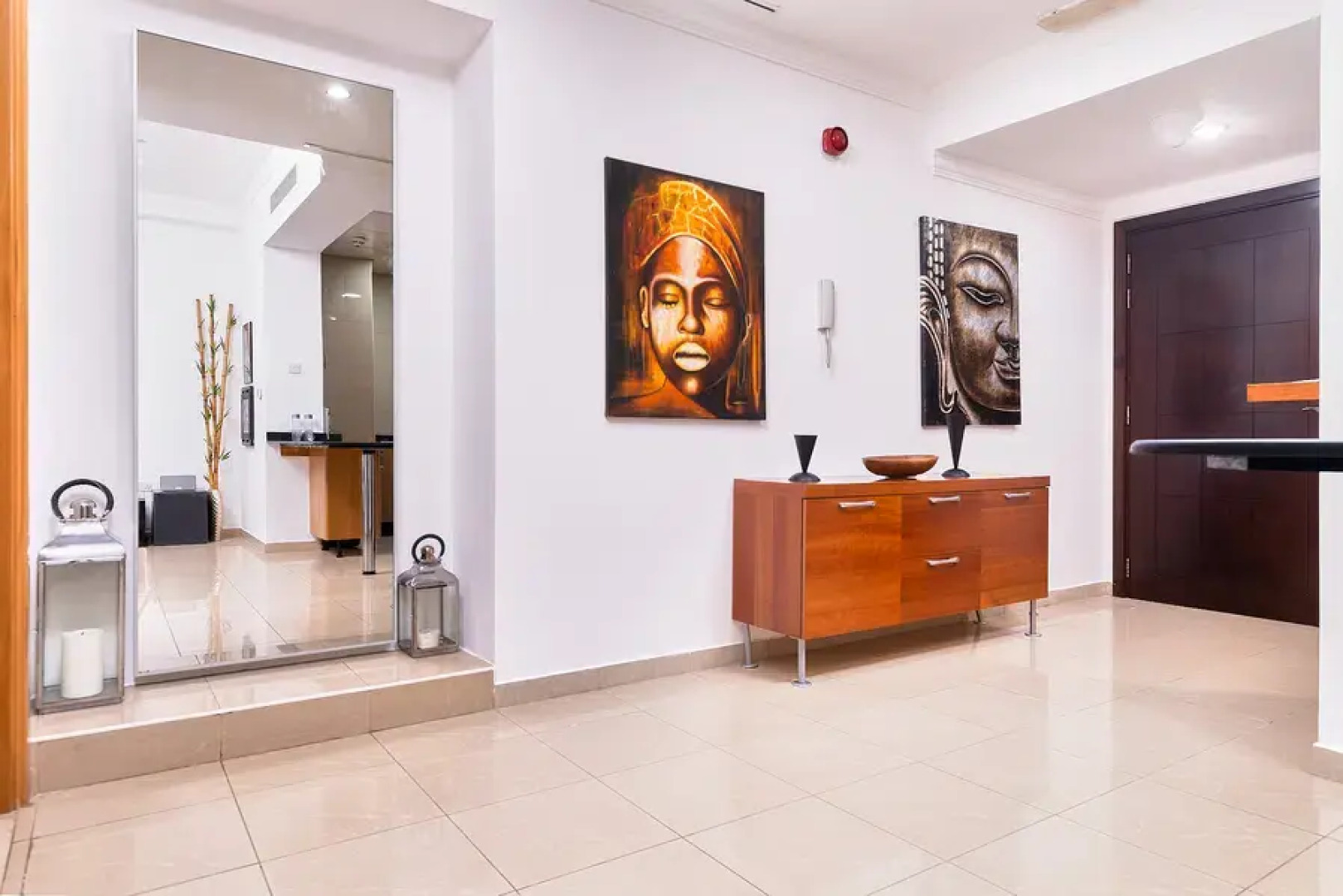 Апартаменты Welcome Home in Marina Crown