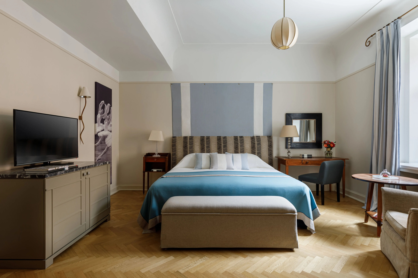 Отель Астория