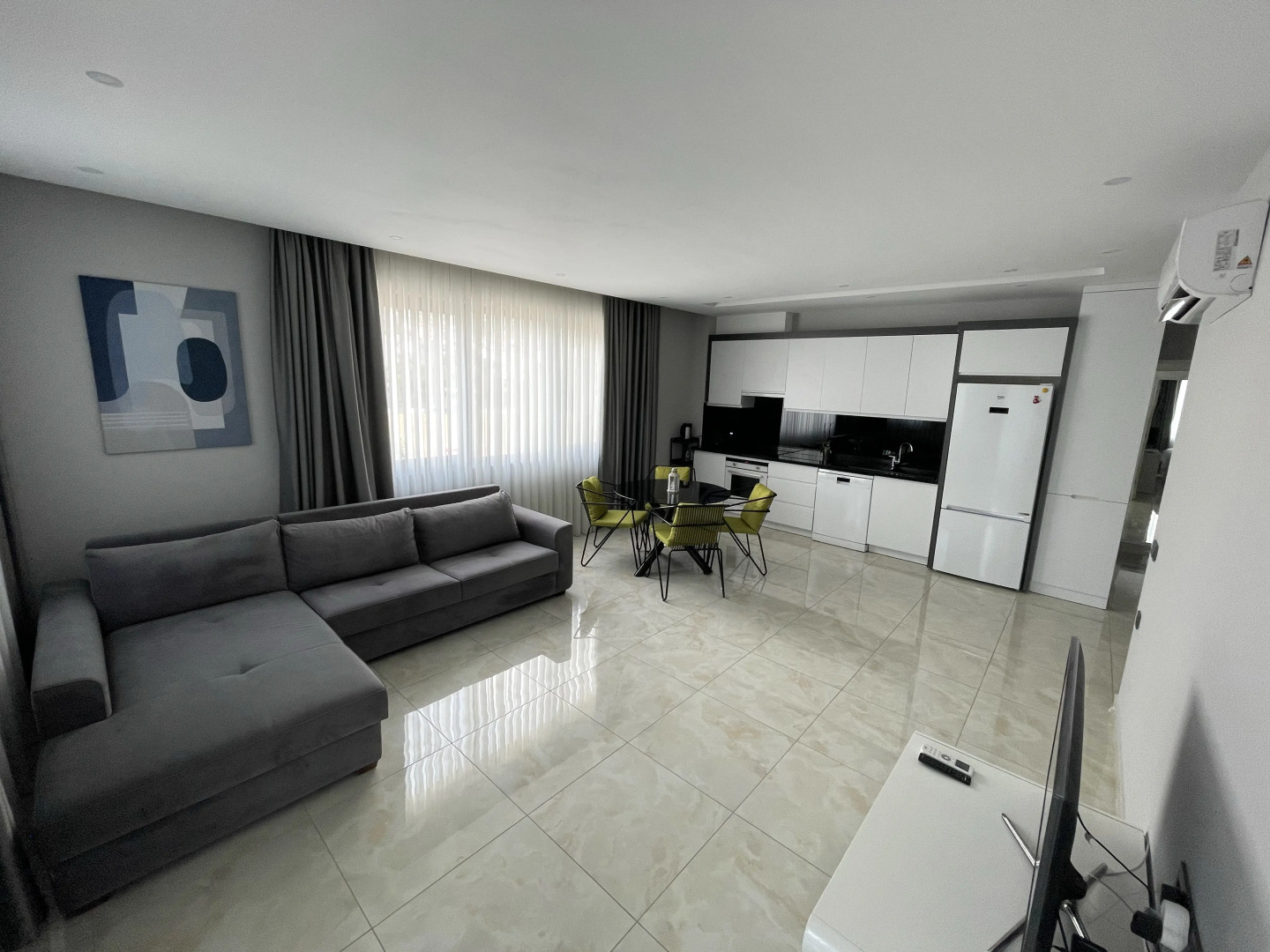 Apartments Cleopatra Twin Towers 2bd Flat
