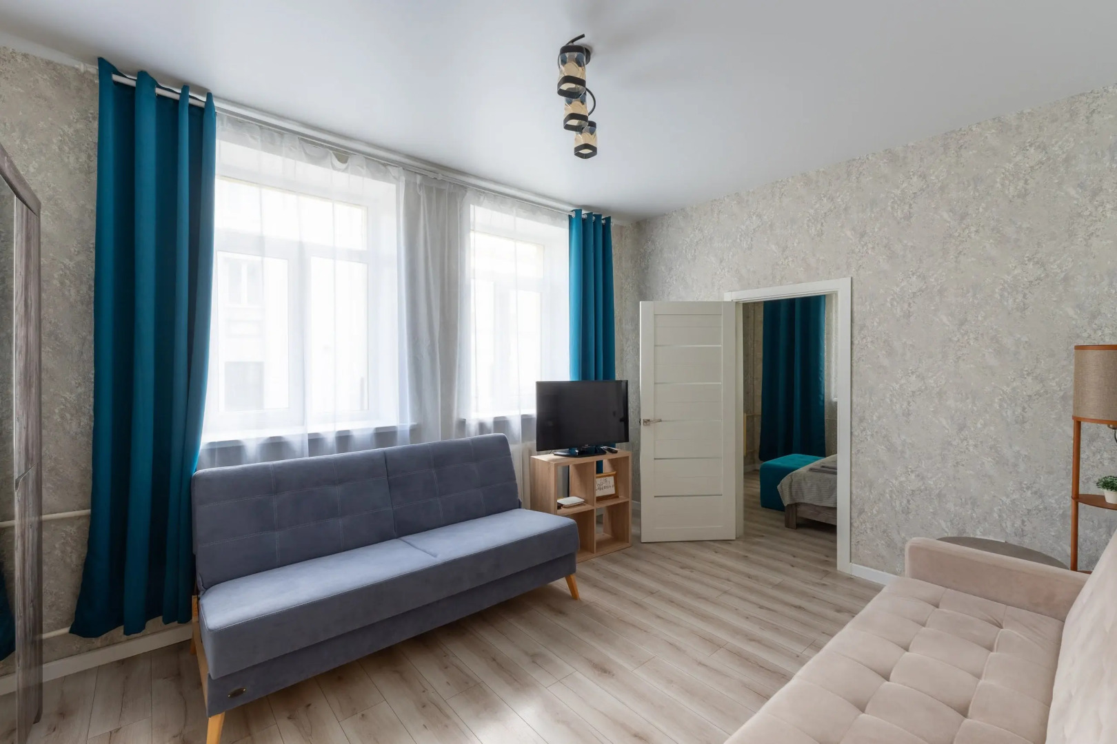 Стильная Двухкомнатная Квартира Рядом С Центром