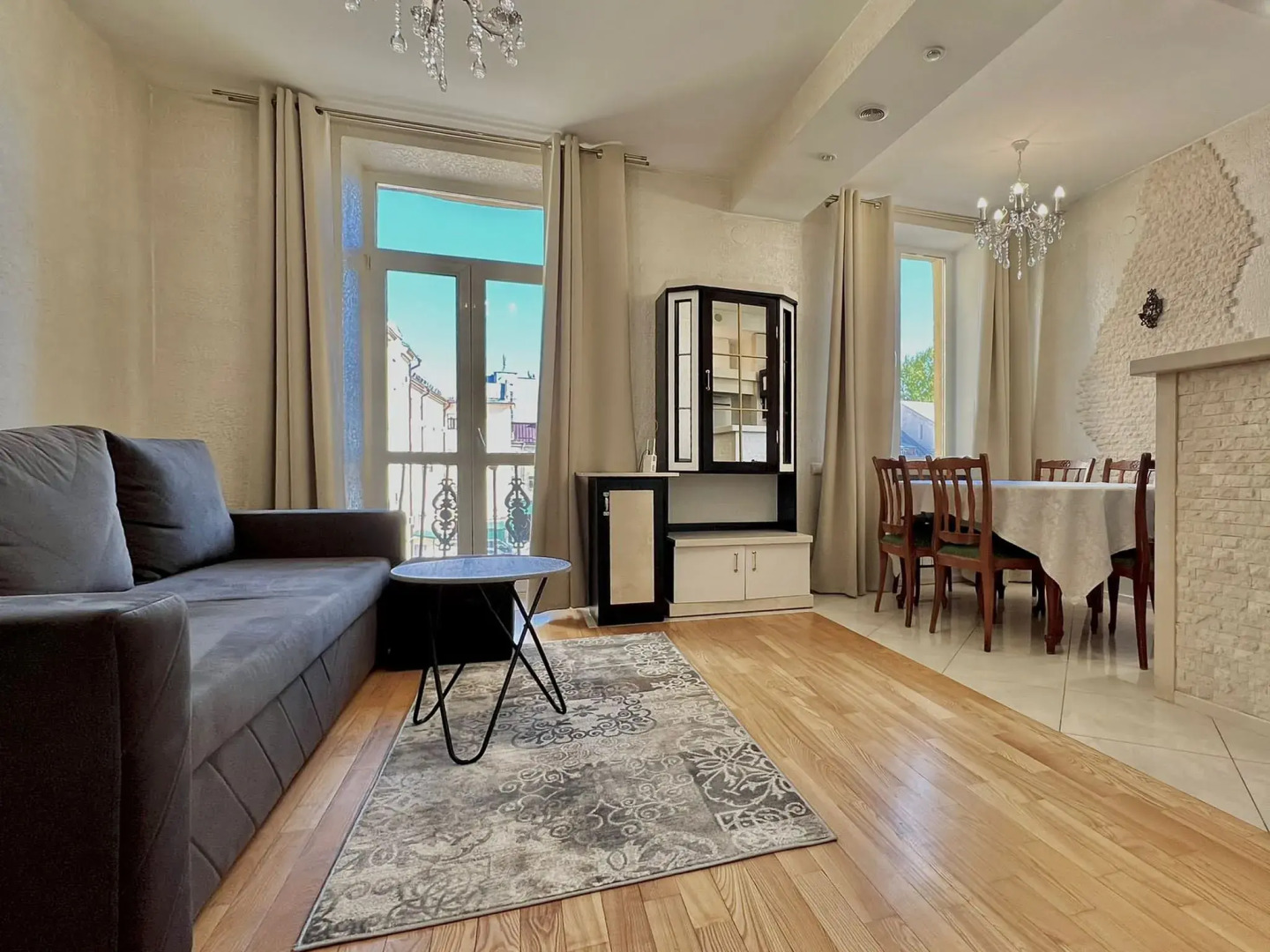 Апартаменты Карла Маркса 6 Уютные 2х Комнатные с Балконом