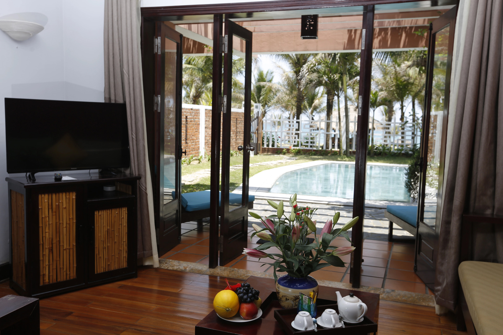 Отель Le Belhamy Resort And Spa