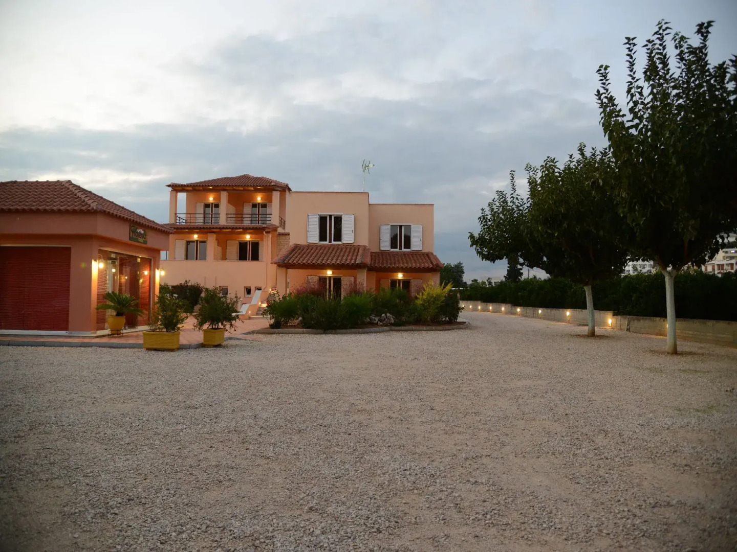 Апарт-Отель Marias Filoxenia Suites