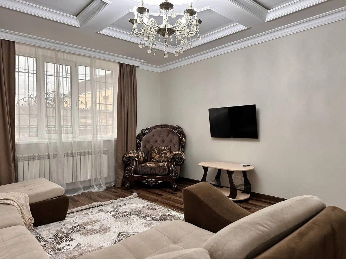 Квартира Просторная с Закрытым Двором и Кондиционером