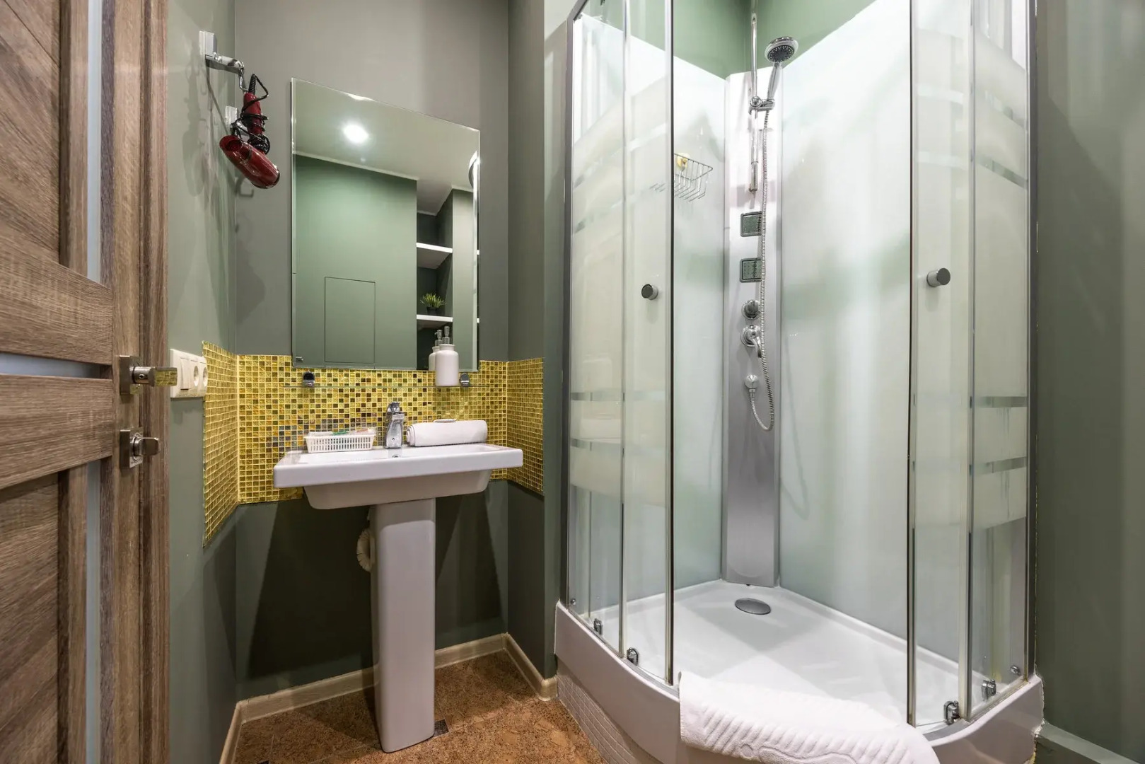 Апартаменты Алис Designer Interiors