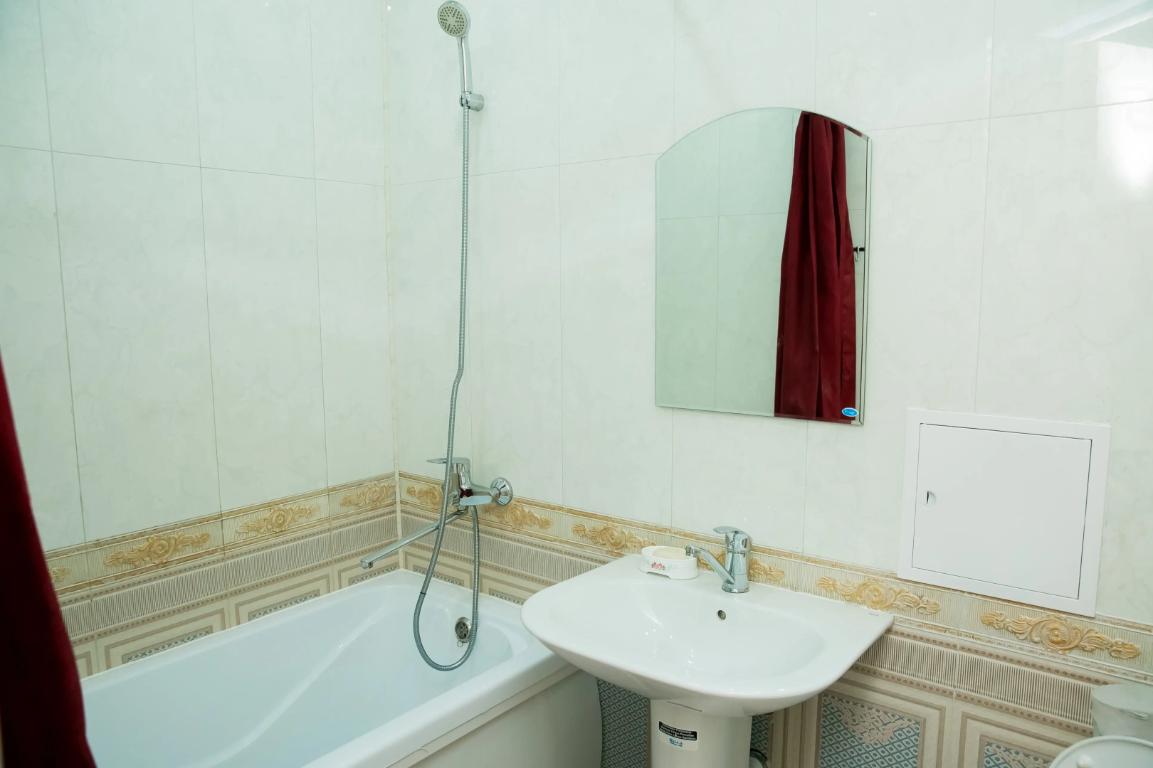 Апартаменты КвартОтель на М.Горького 85Б 14