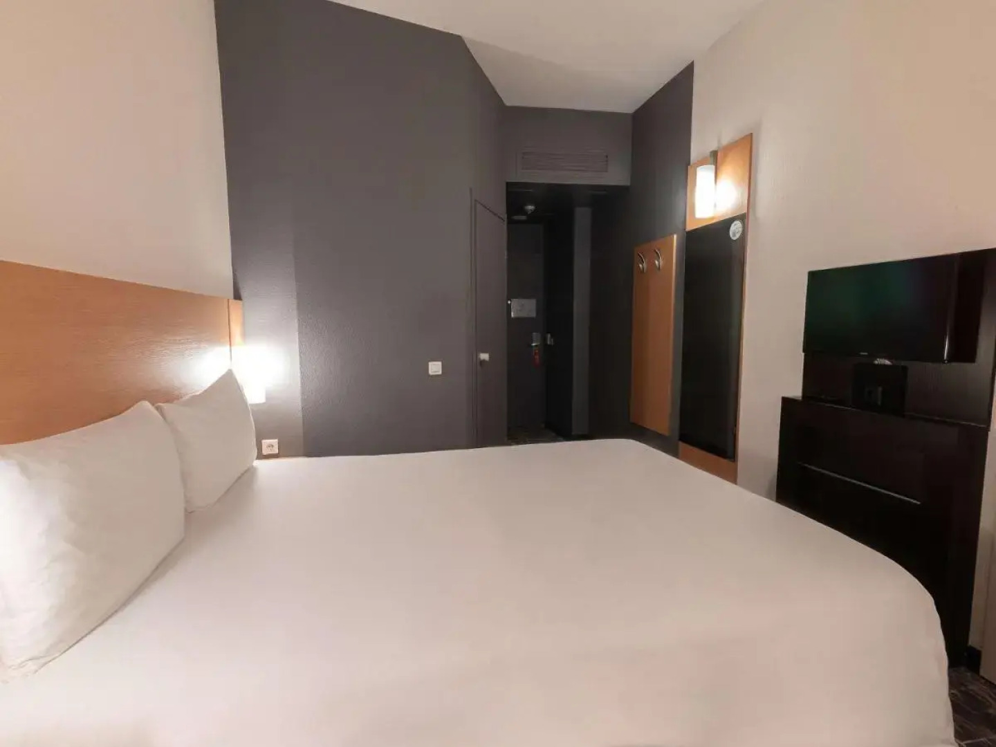 Отель Ibis Астана