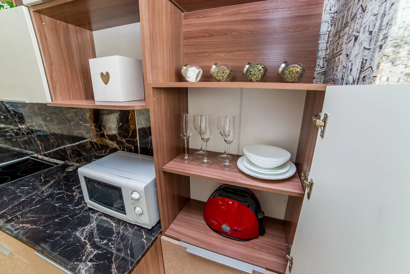 Апартаменты Космонавтов 46 А