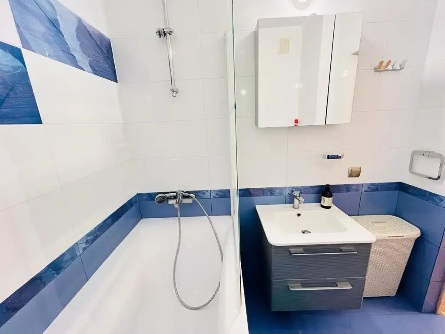 Квартира Двухкомнатная Зеленоградская Жемчужина