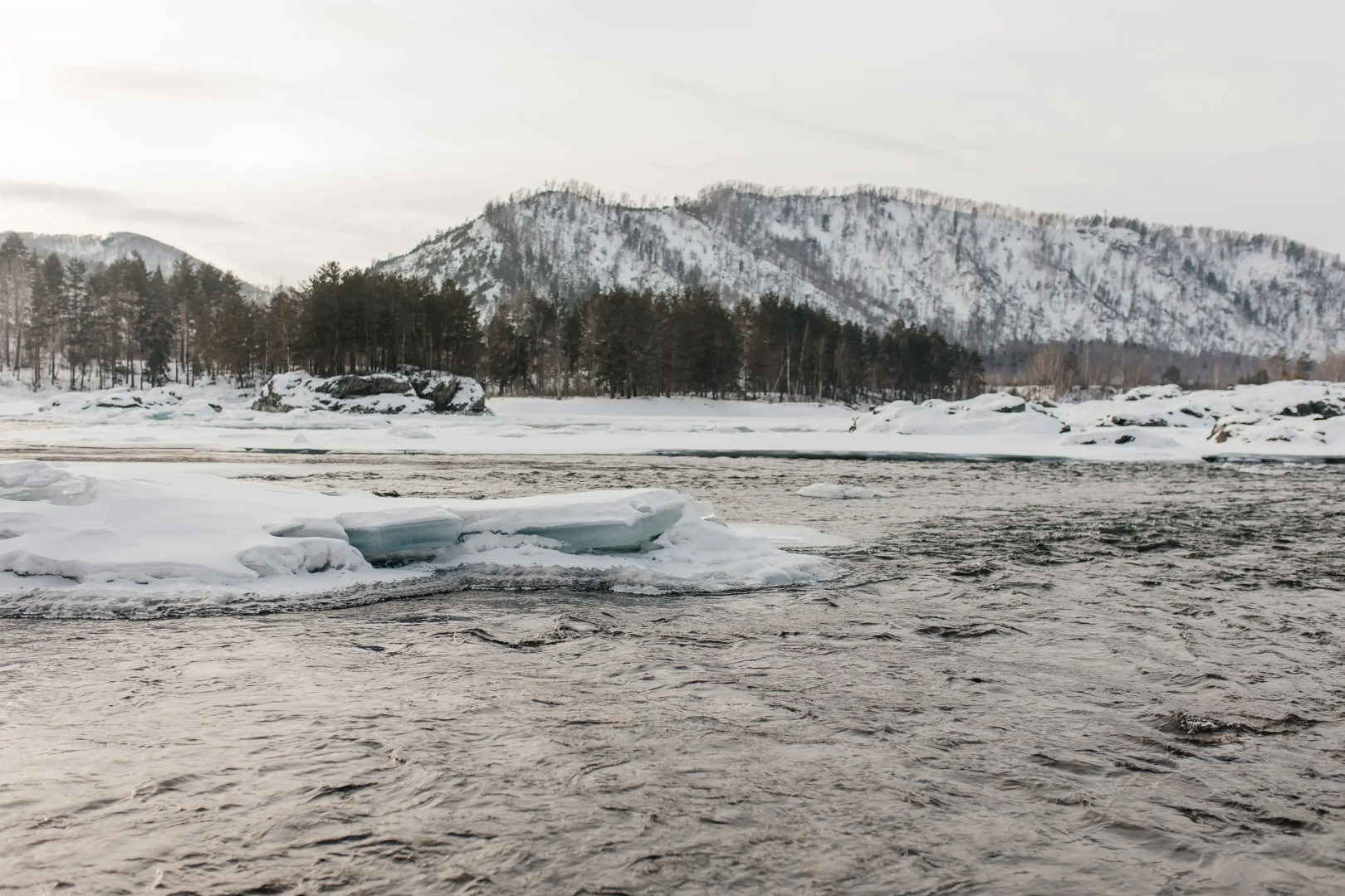 Отель Любава