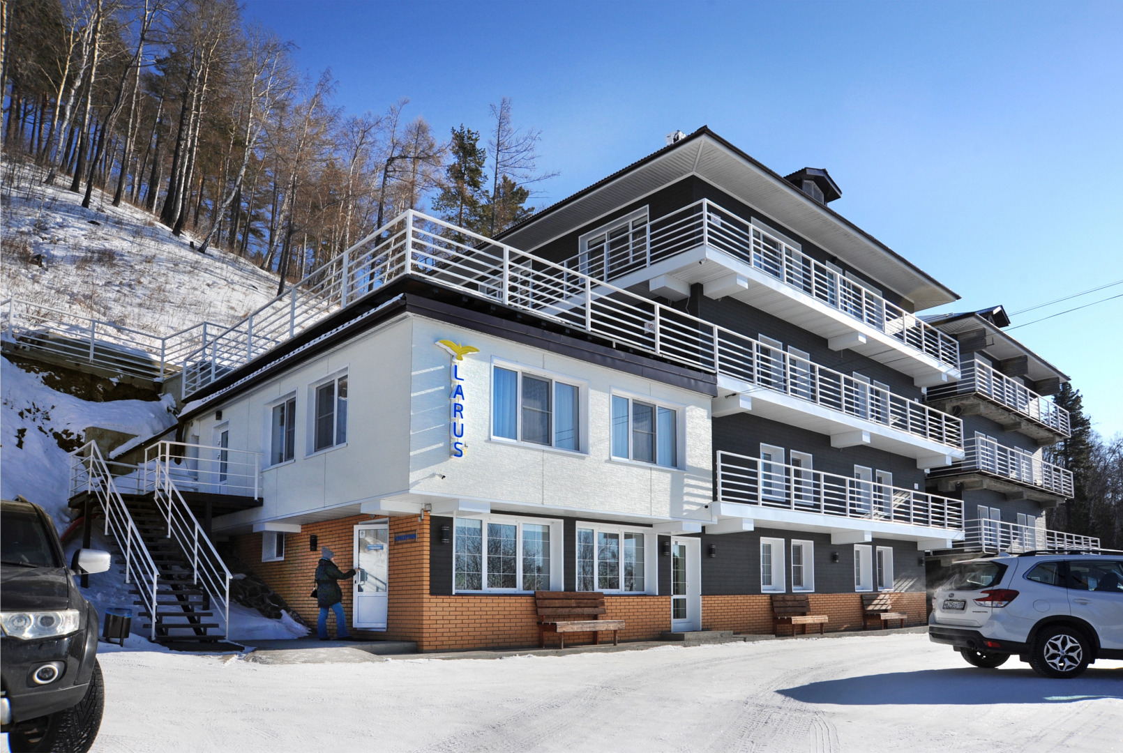 Отель Ларус