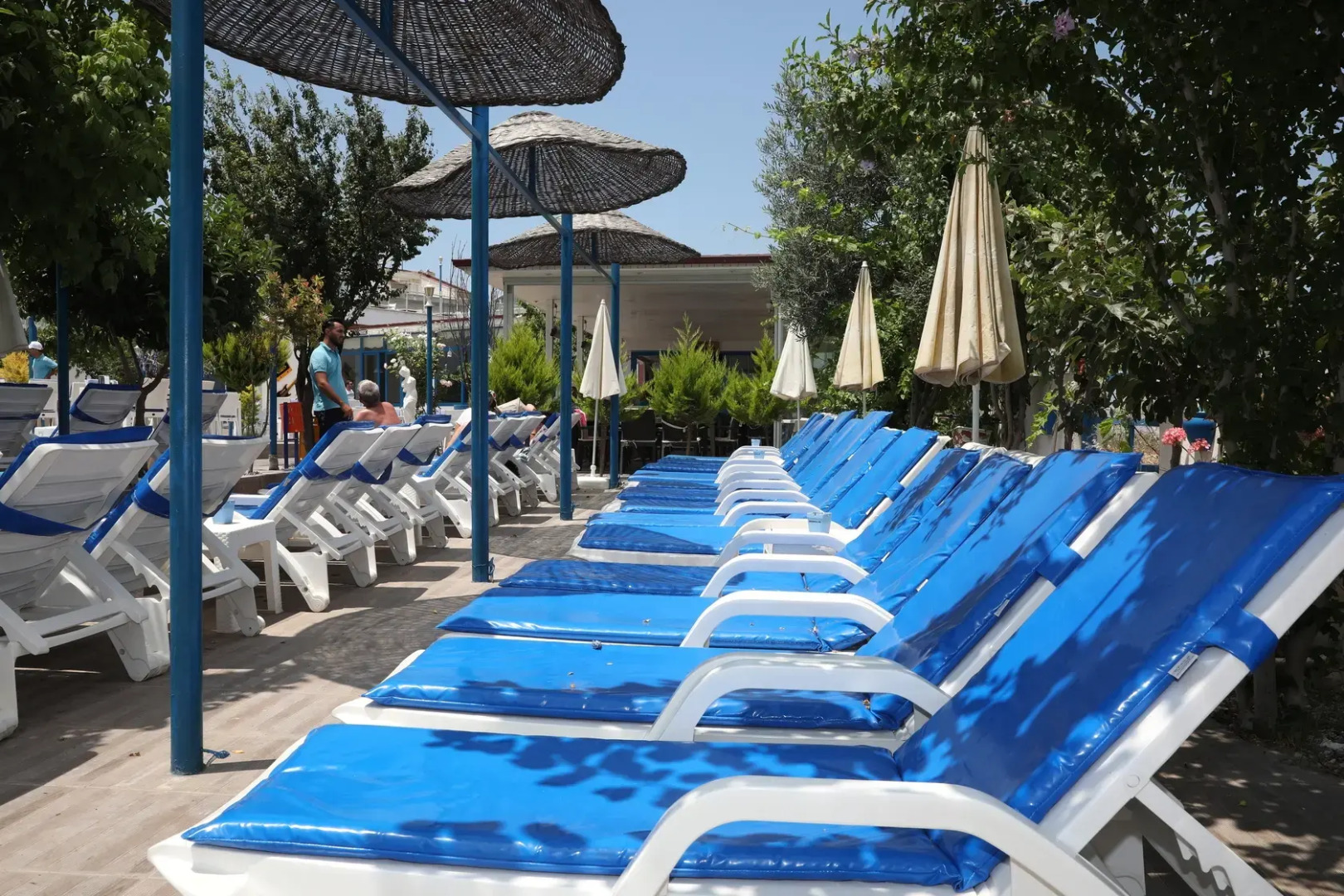 Апартаменты Mavi Restaurant & Apartments 1