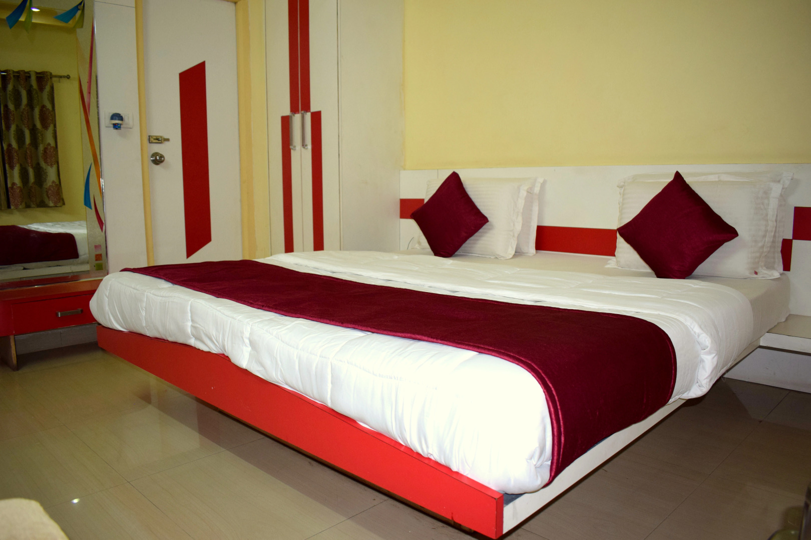 Отель Suncity by Sky Stays