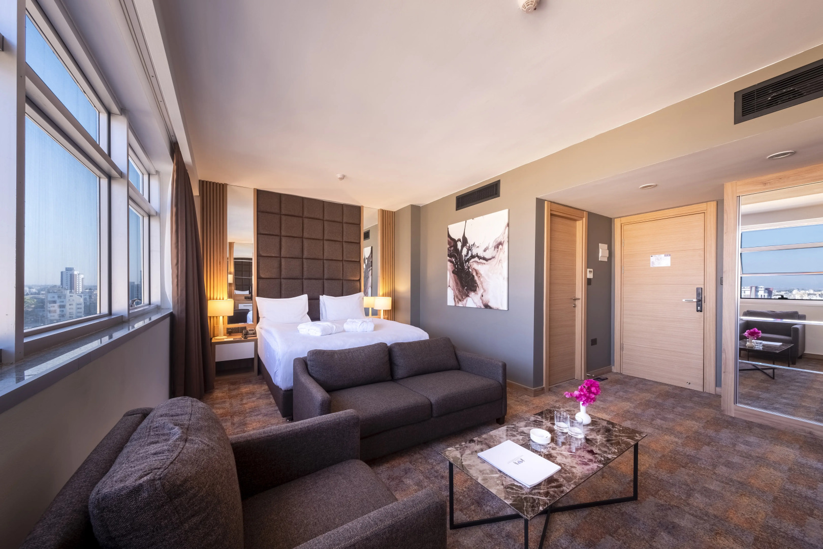 Отель Grand Sapphire City