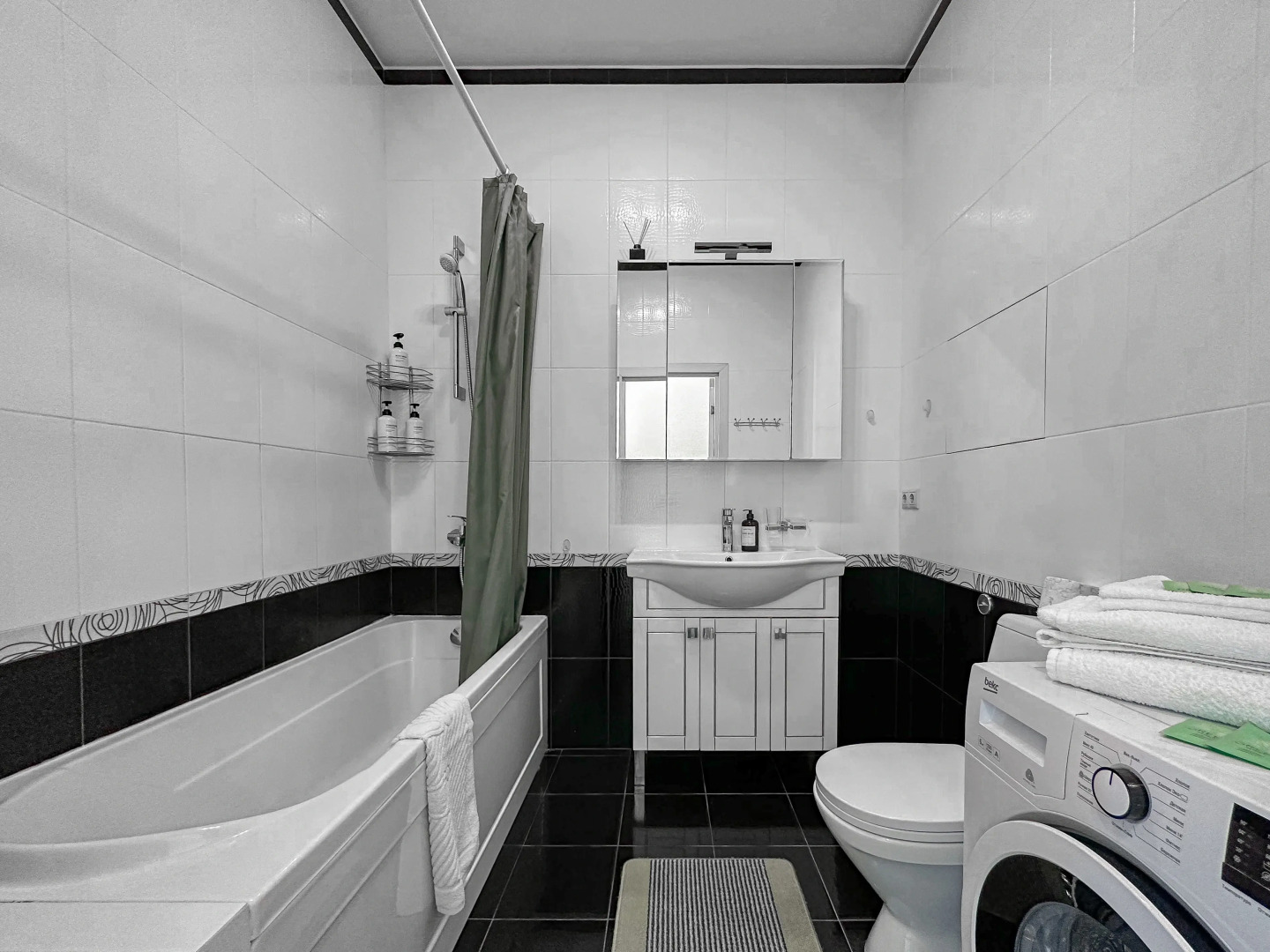 Апартаменты Комфортные светлые апартаменты у метро Беломорская