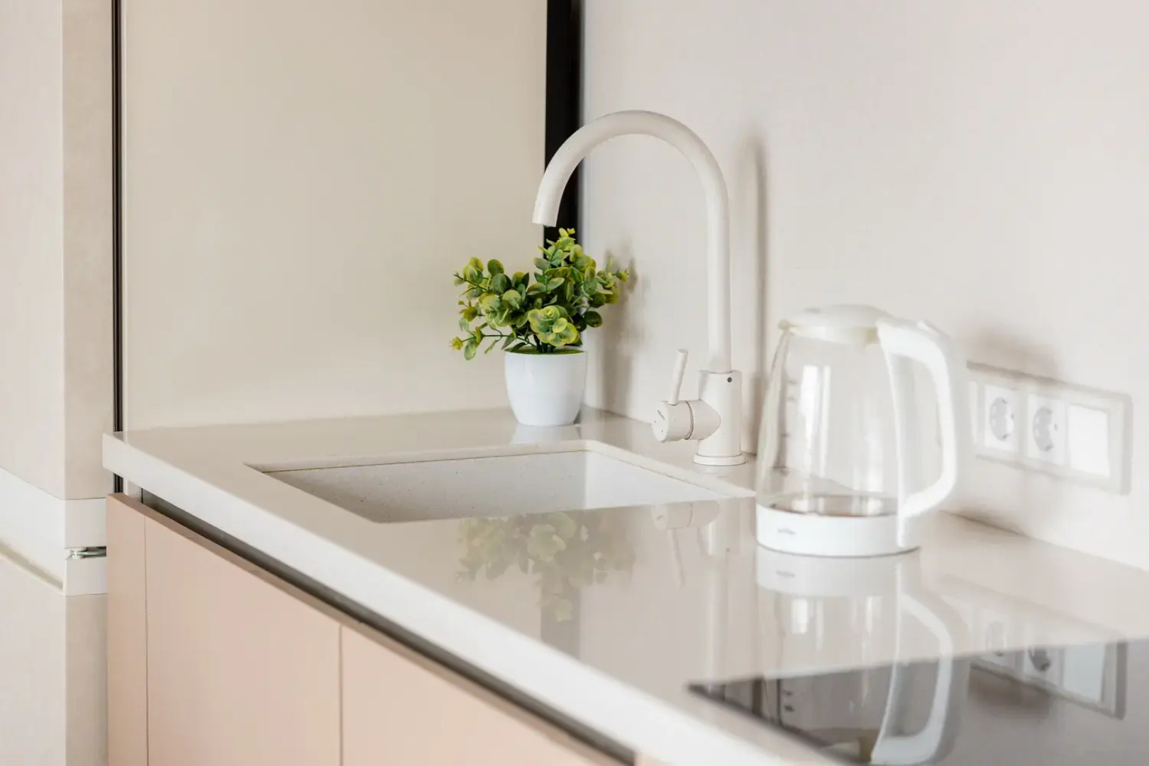 Апартаменты ONLY на Белоостровской 12