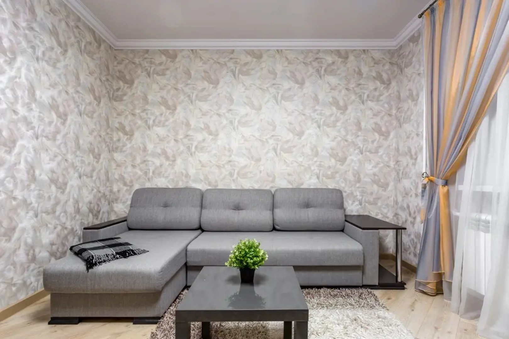 ЕвроУют Апартаменты в центре