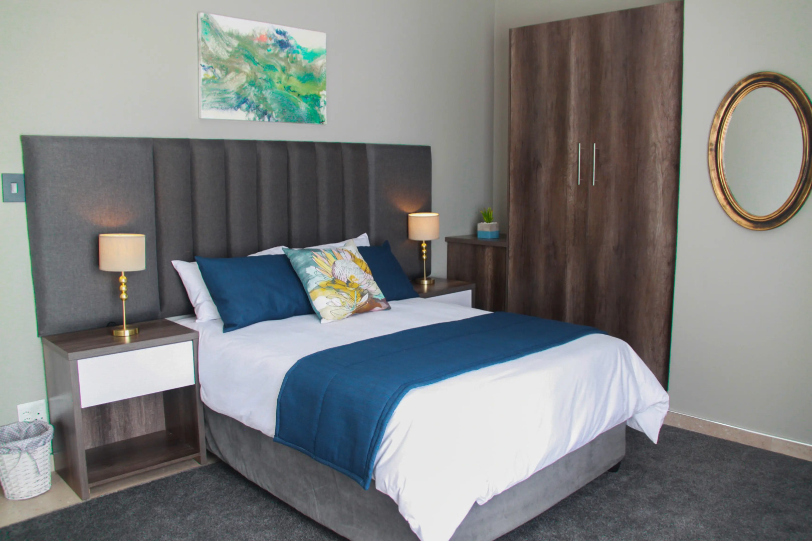 Отель The Cato Suites