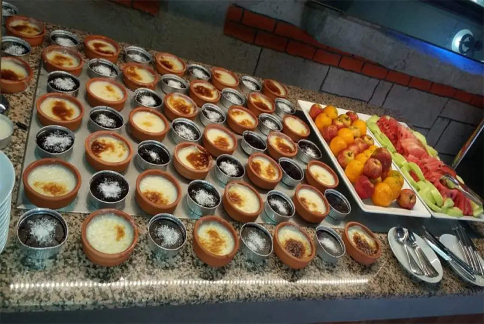 Отель Daisy Garden Resort