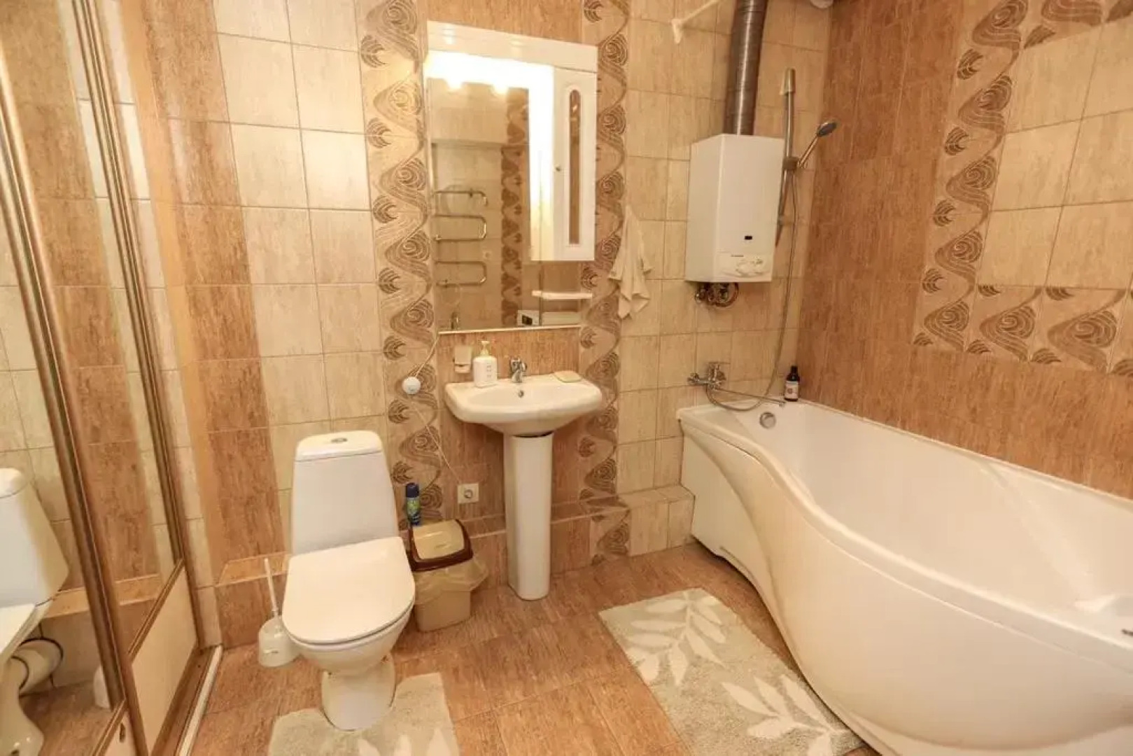 Апартаменты Двухкомнатная Квартира с Прекрасным Видом в Центре Города