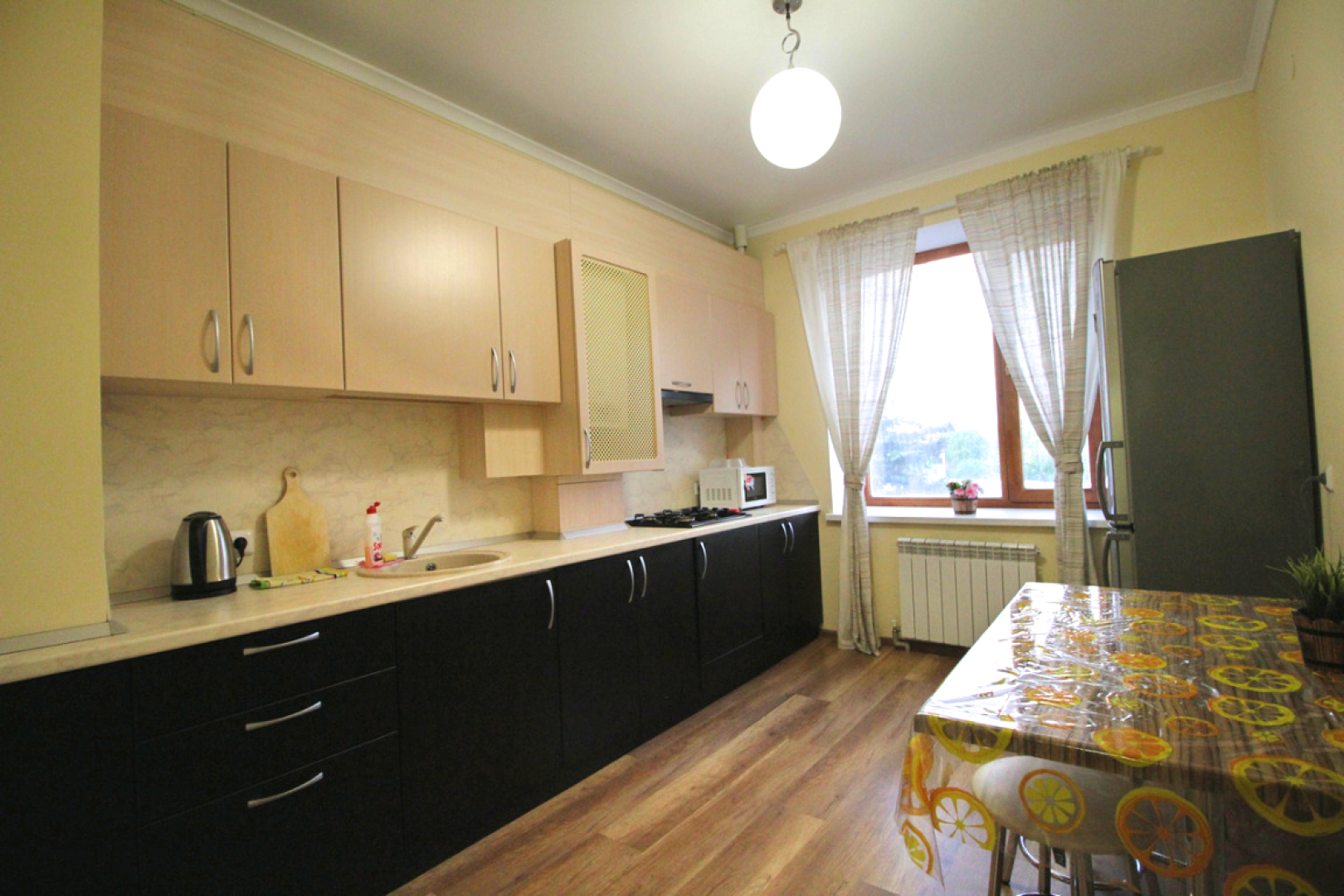 Апартаменты 2-комн Квартира 90 м2 на Булгакова by Sutki26