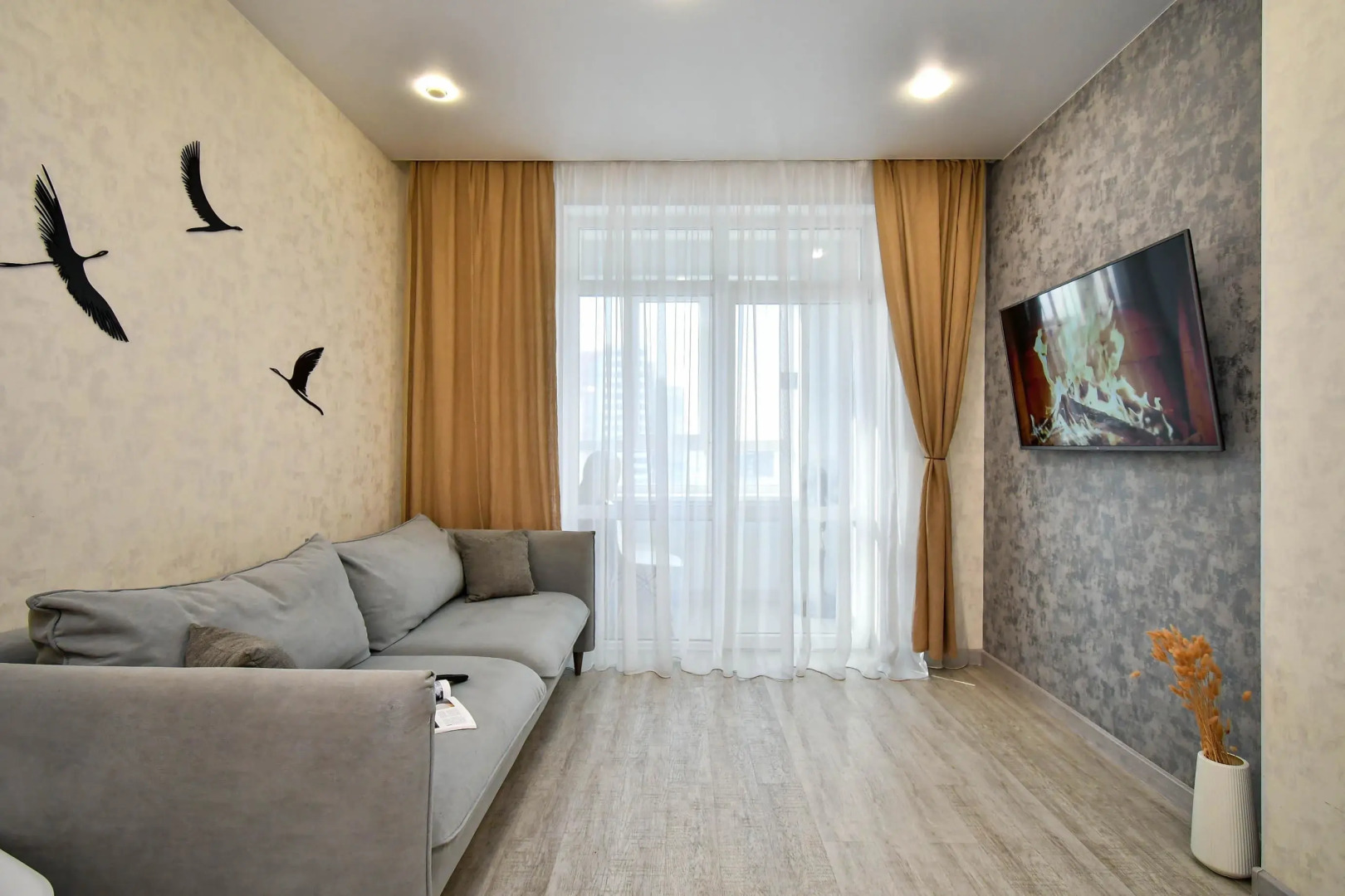 Квартира 2к Легкость напротив ТРЦ Планета