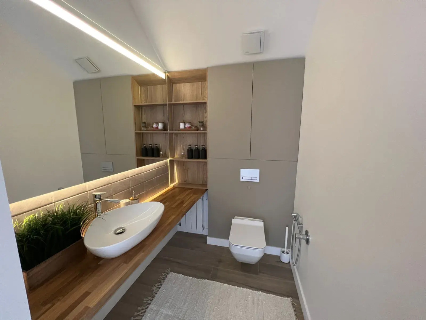 Частный дом с Камином в Сосновом Лесу