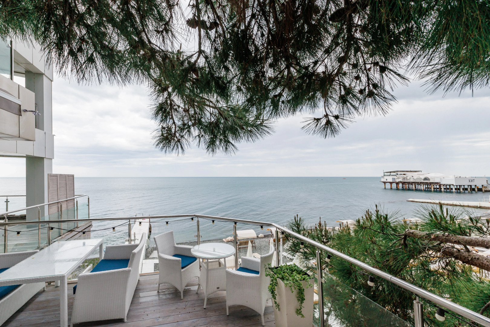 Отель Санремо