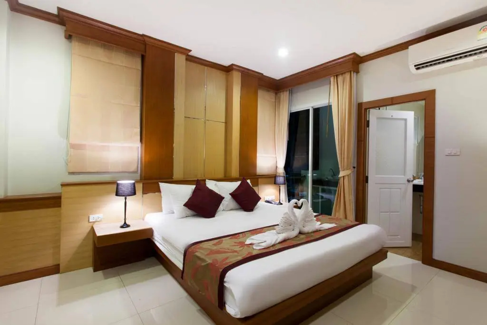 Отель The Bluewater