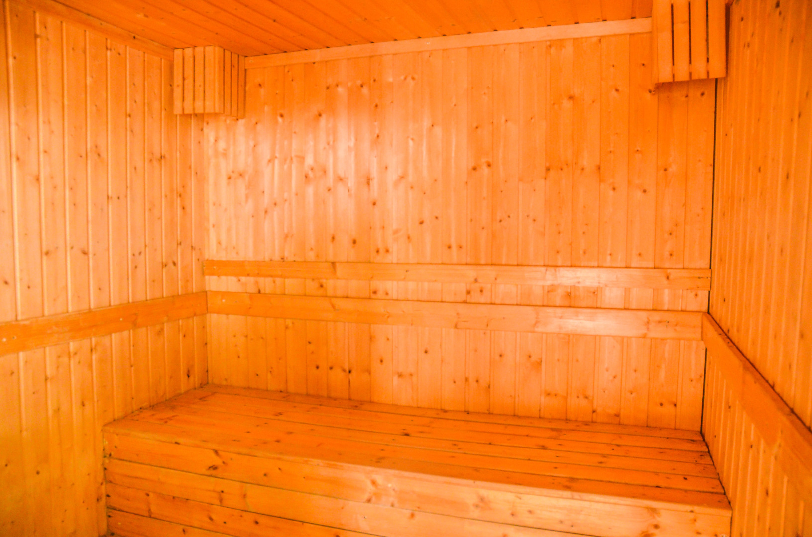 Отель 4 Palms Resort