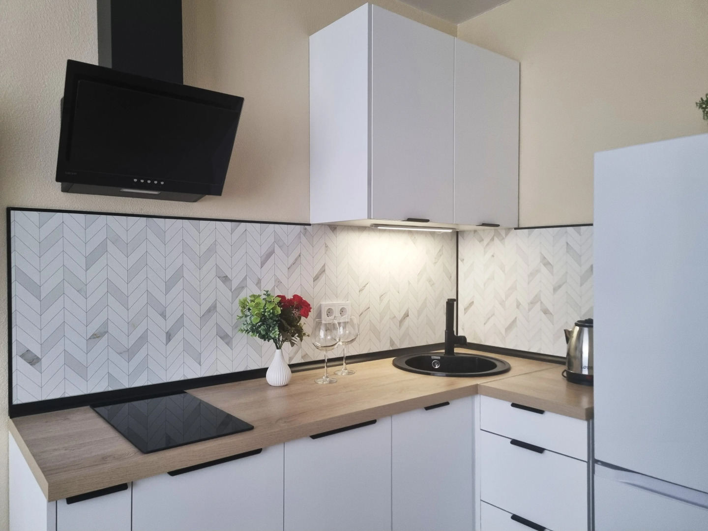 Апартаменты на набережной от компании "V-GOSTI"