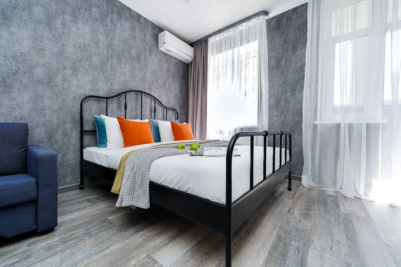 Квартира Стиль на Бочарникова, Yana Apart