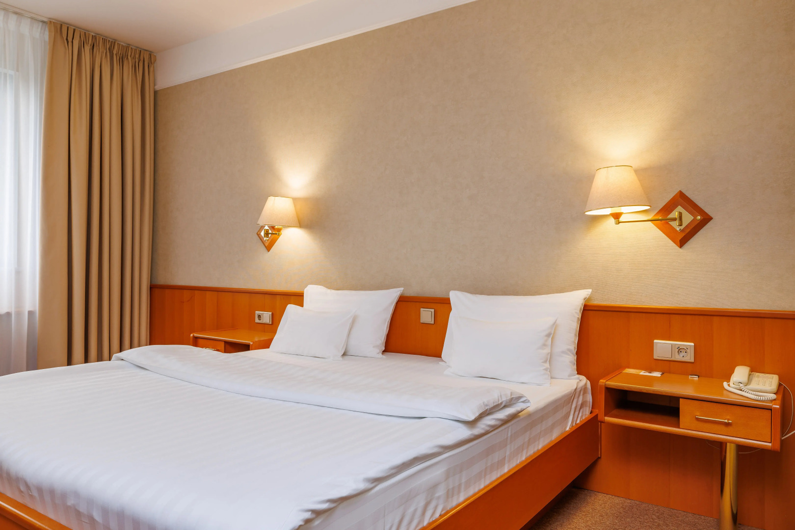 Отель Атриум Палас