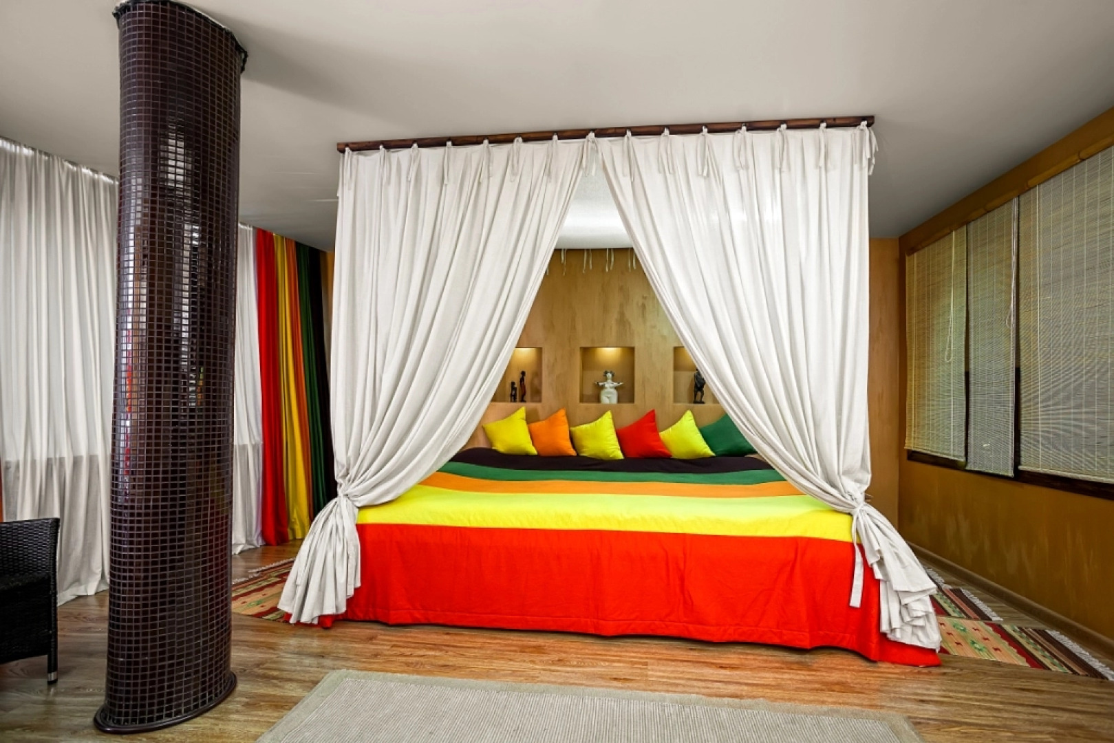 Отель Аврора