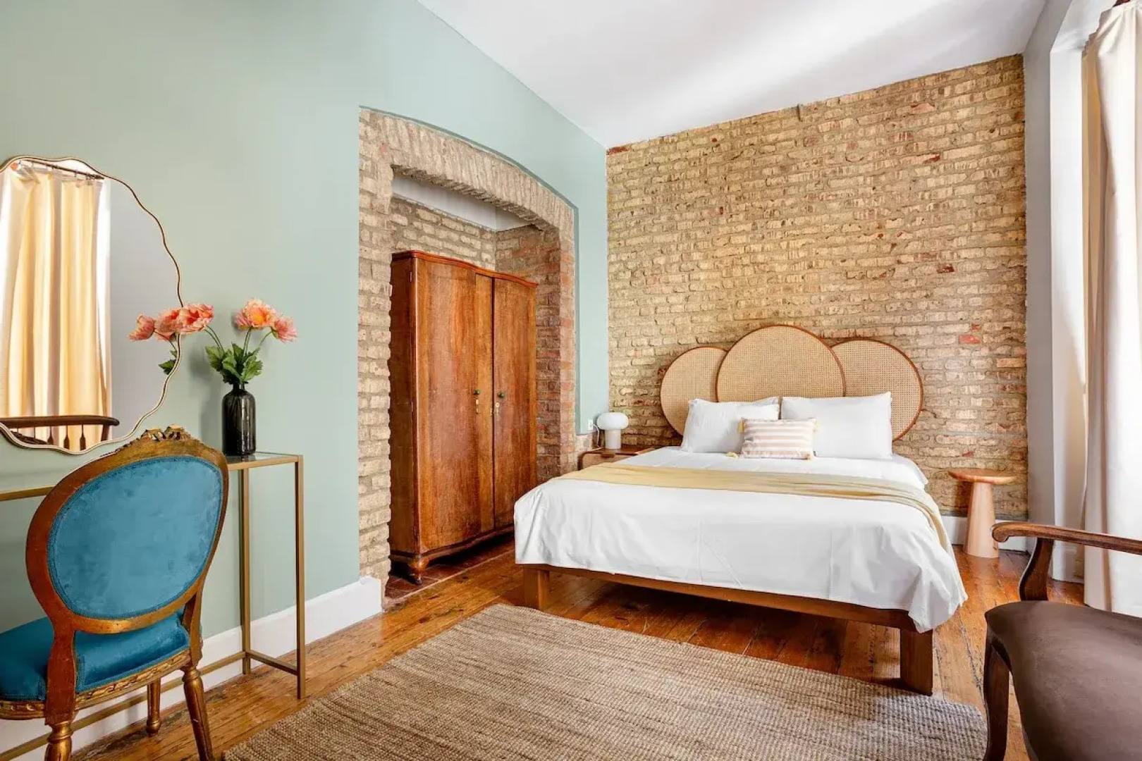 Апартаменты Steps to Galata Tower