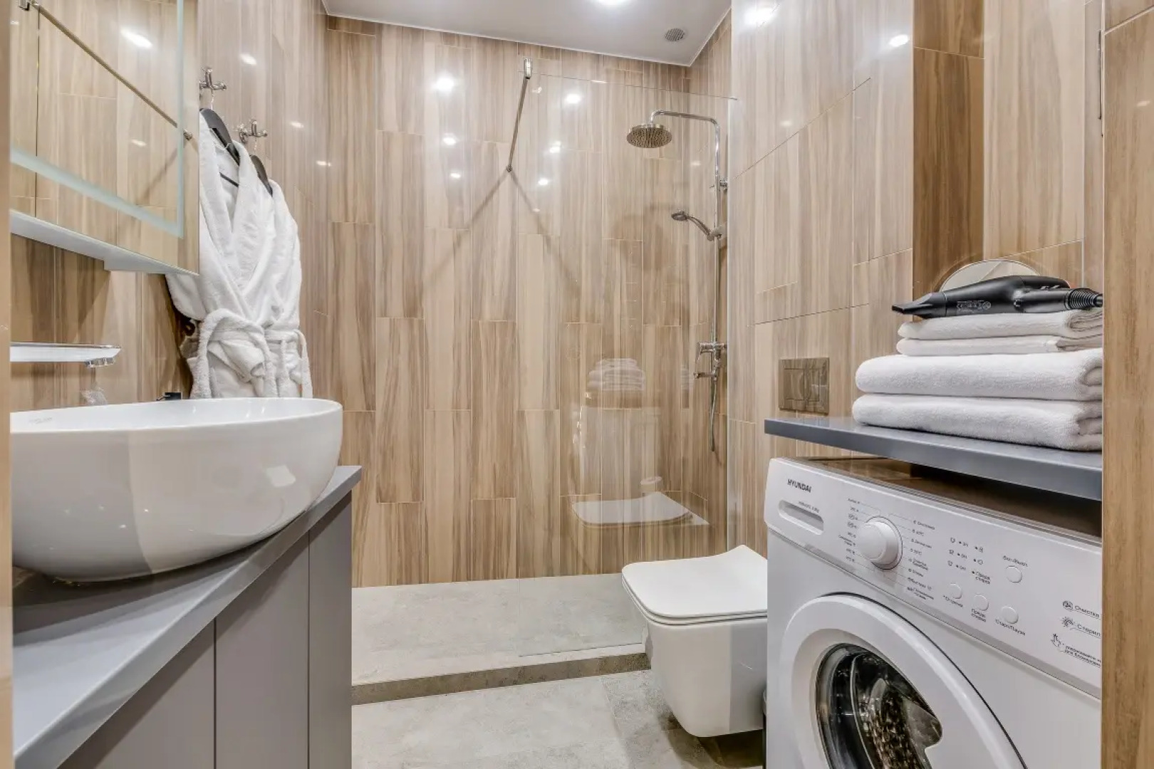 Апартаменты Премиум с Видом на Город Business Apartments