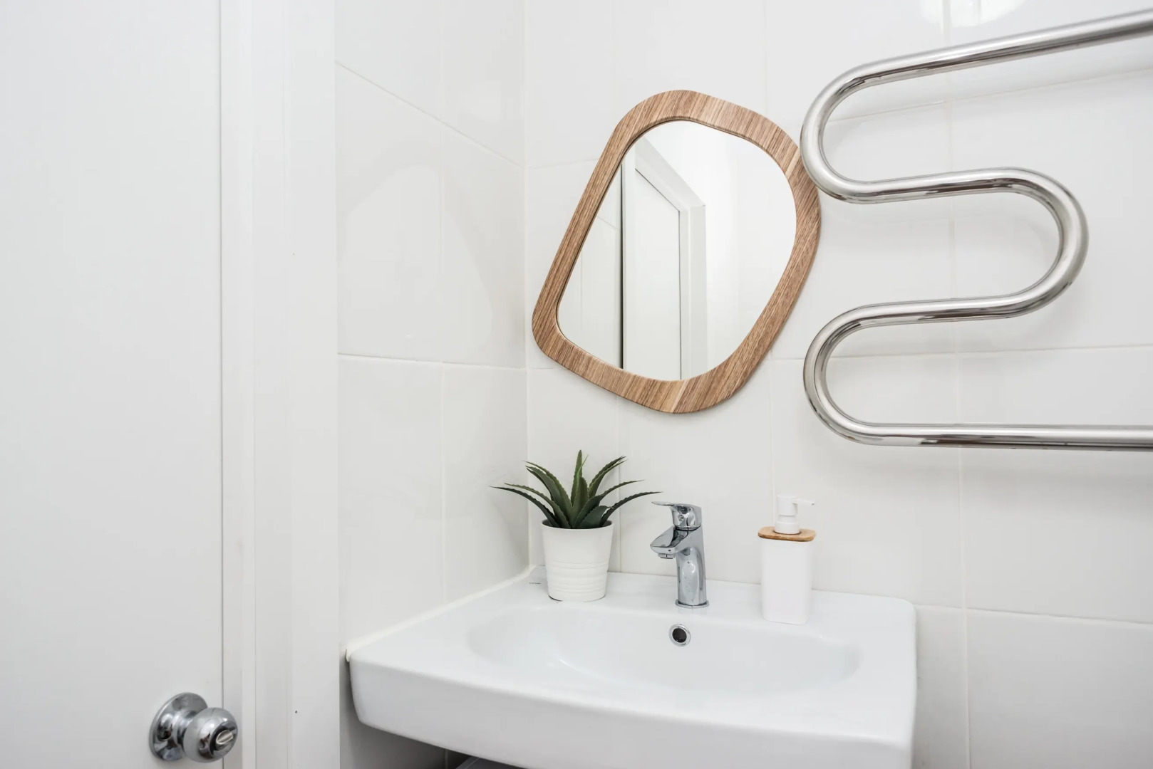 Квартира Студия ApartHause в Центре с Рабочим Местом