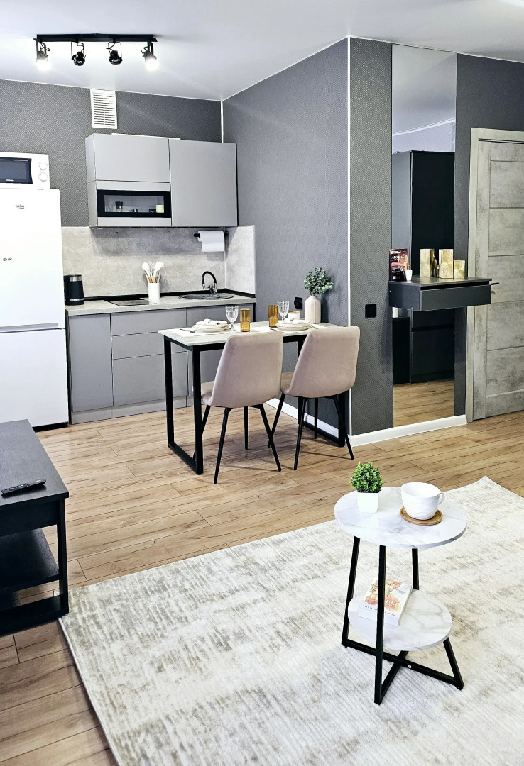 Квартира студия 5-ая просека 125