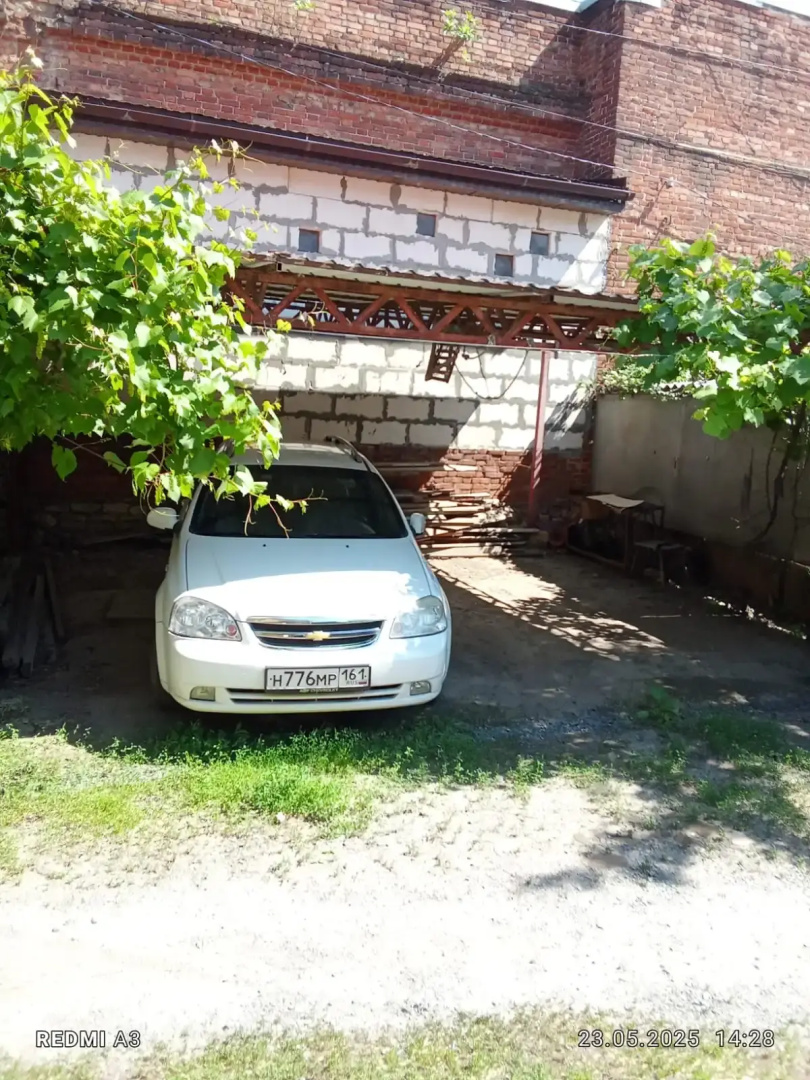 Частный дом в центре города у моря с садиком + мангал, парковка