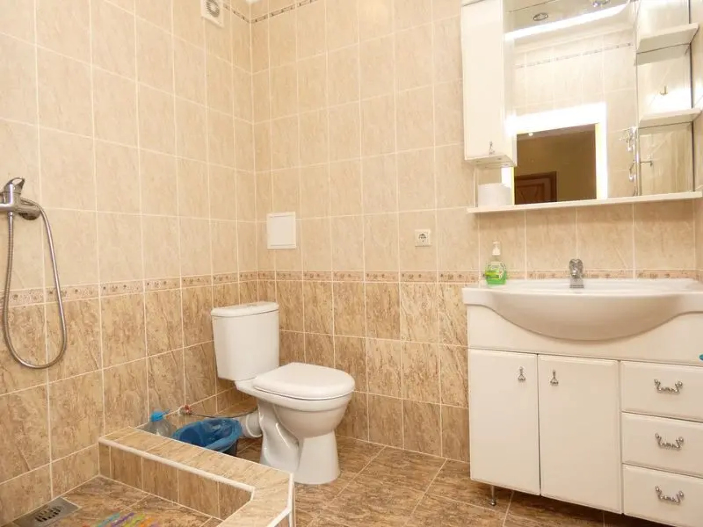 Апартаменты Veles House Дружбы 15