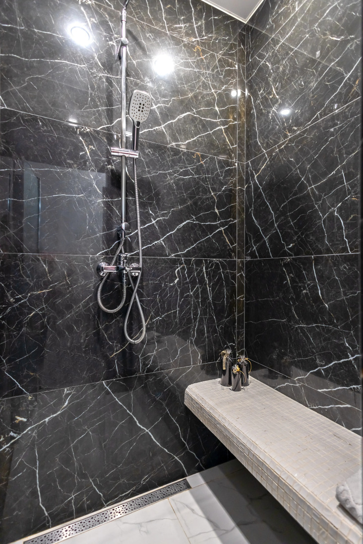 Апартаменты Представительский Люкс с Балконом Elite Apartments