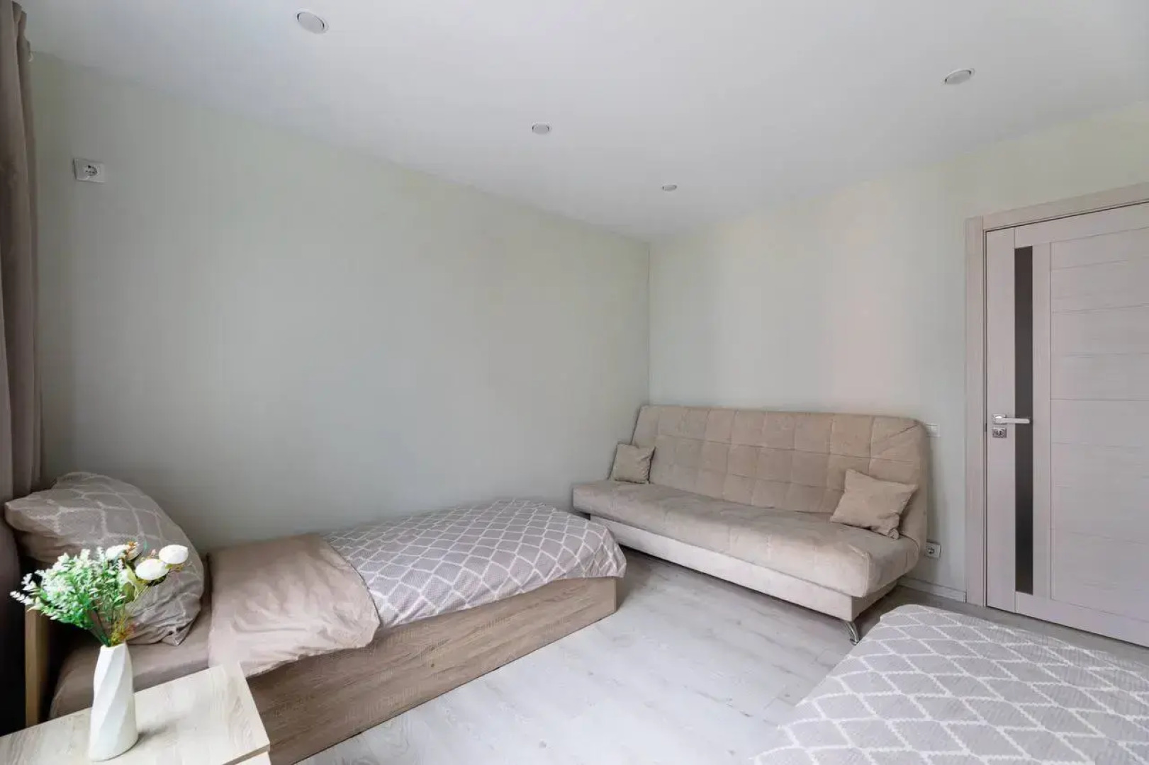 Квартира Двухкомнатная Усады 8 Спальных Мест