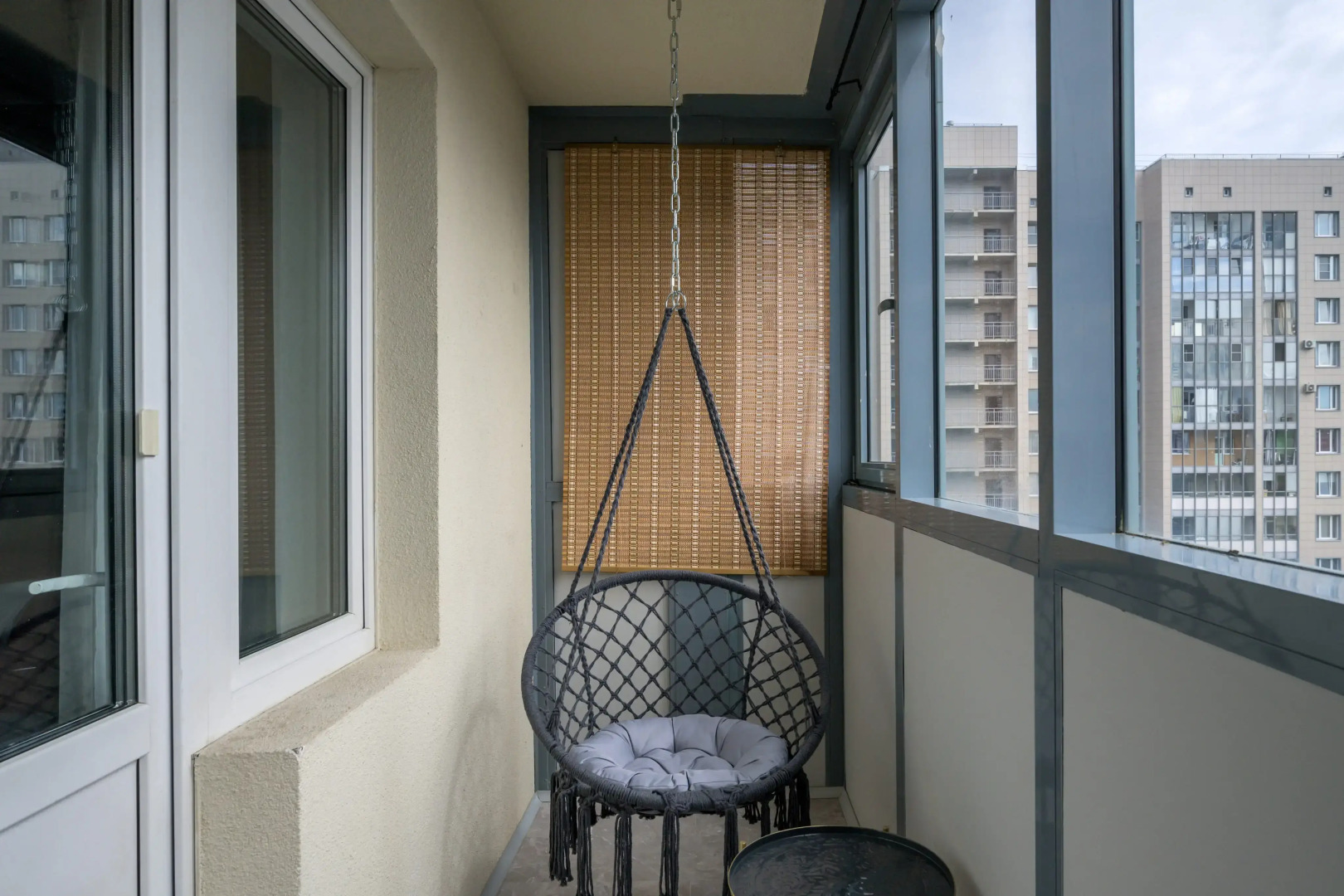 Апартаменты в Лыжном переулке рядом с Васильевским островом