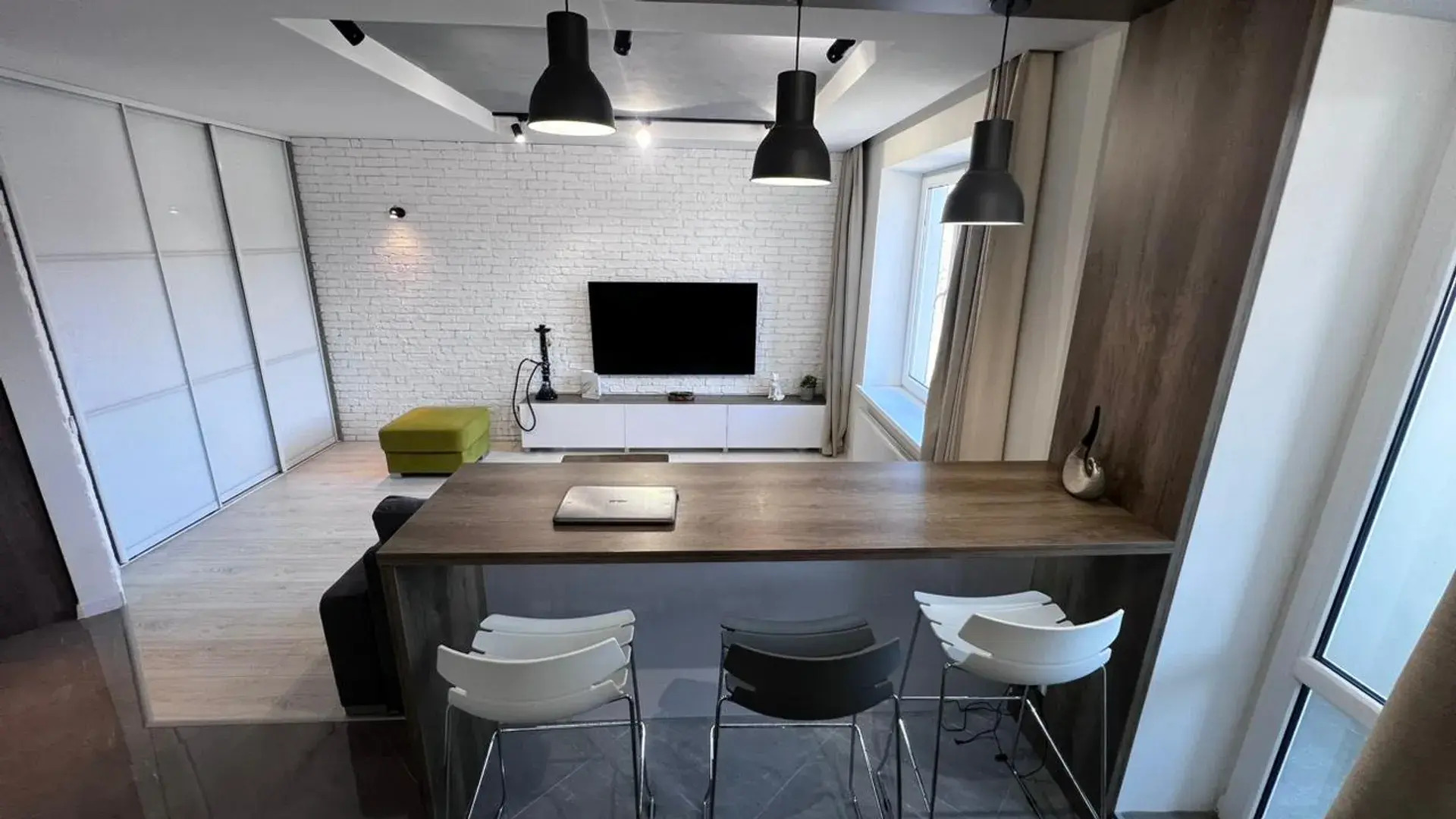 Апартаменты Стильная студия на побережье