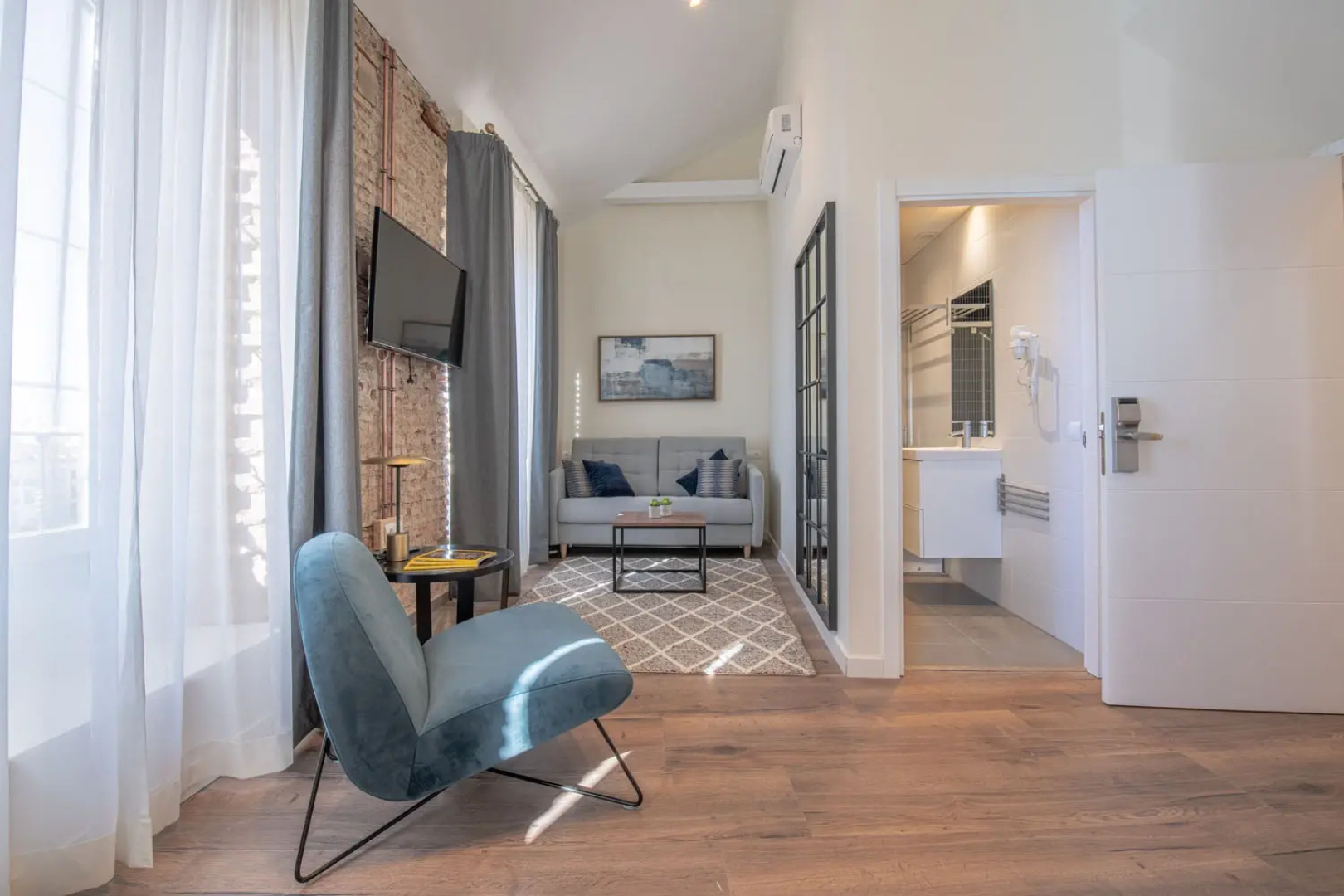 Апартаменты Homearts Málaga