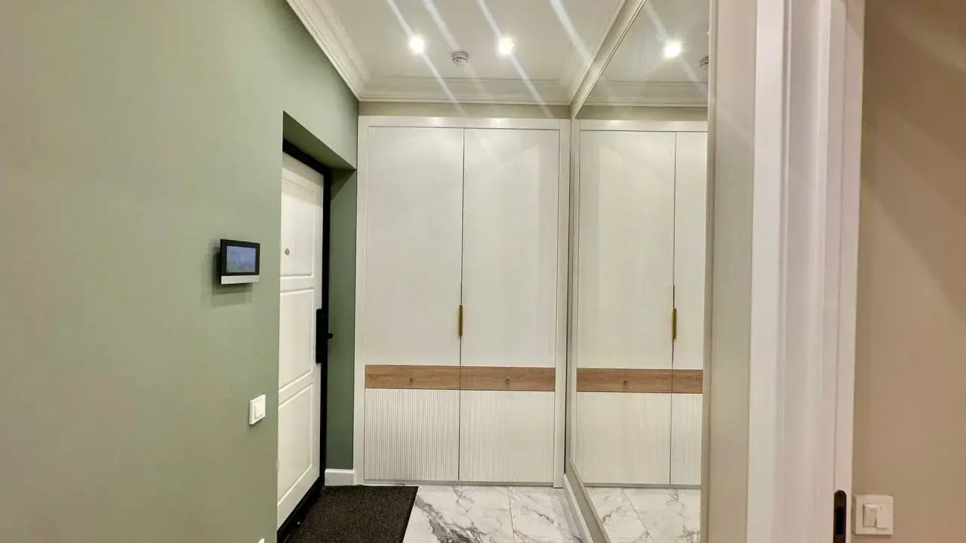 Апартаменты Уютная стильная квартира 67