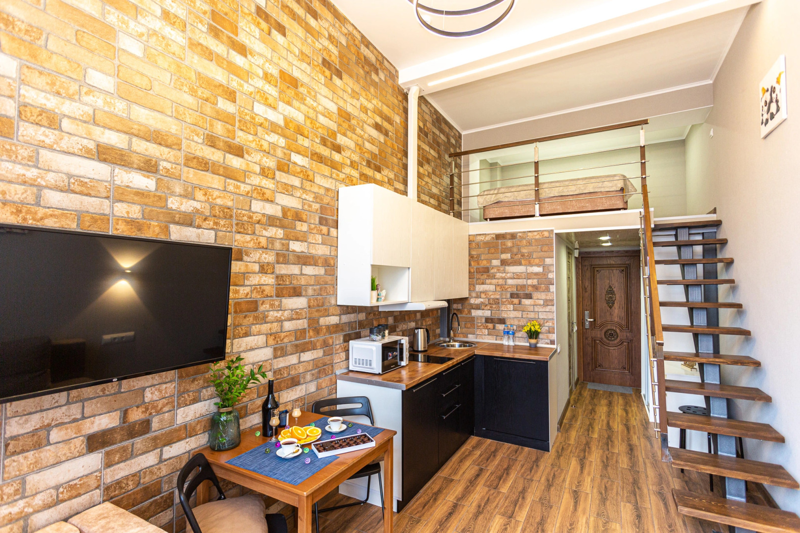 Апартаменты Central Residence Lamare Двухуровневые в Центре Сочи